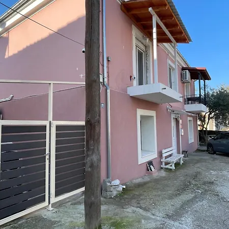 Estia Alternative Apartment